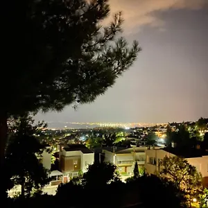 https://respect-to-the-guest.hotels-of-thessaloniki.com