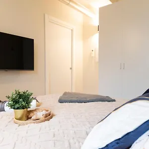 https://apt-i-host-residenza-plana-6.italymilanhotels.net