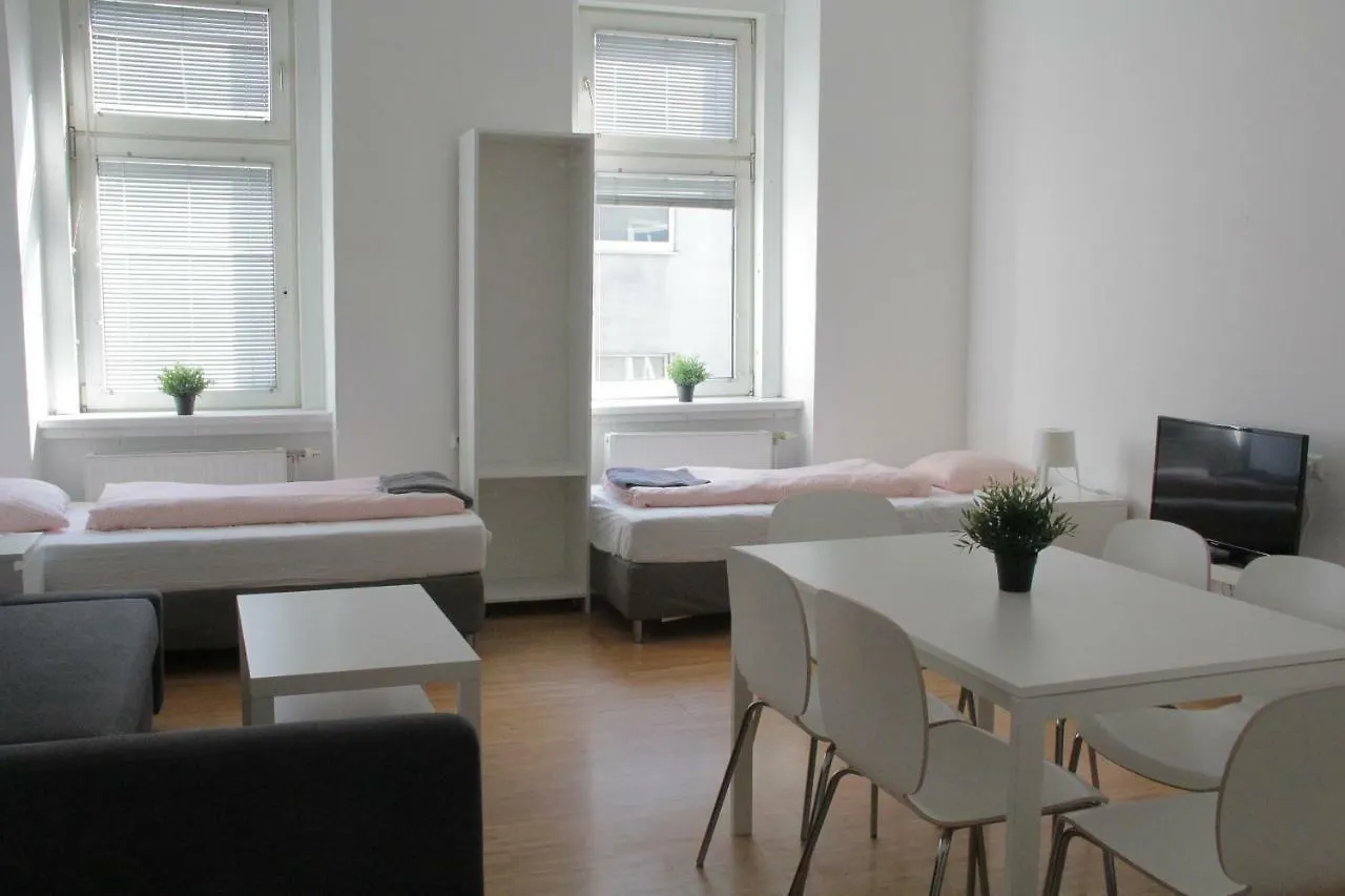 Betariel'Com Hauptbahnhof Apartment Viena 0*,
